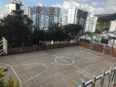 Casa de 5 alcobas en venta en Mirador Del Cacique, Bucaramanga, 250 m² · foto 16 de 19