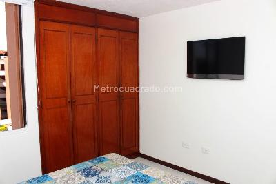 Apartamento de 3 alcobas en venta en Floridablanca, 90 m² · foto 11 de 14