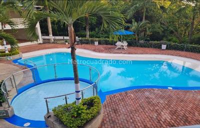 Apartamento de 4 alcobas en venta en La Ceiba, Bucaramanga, 161 m² · foto 2 de 3