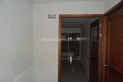 Apartamento de 3 alcobas en venta en La Concordia, Bucaramanga, 77 m² · foto 3 de 17