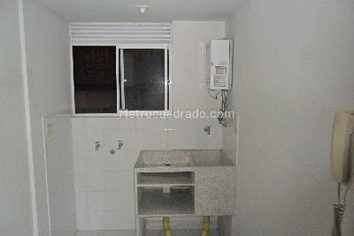 Apartamento de 3 alcobas en venta en La Concordia, Bucaramanga, 77 m² · foto 9 de 17