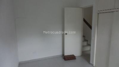 Casa de 4 alcobas en arriendo en Bosques Del Payador, Floridablanca, 120 m² · foto 12 de 20