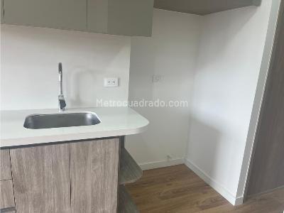 Apartaestudio en venta en Ciudad Salitre Occidente, Bogotá, 30 m² · foto 6 de 17