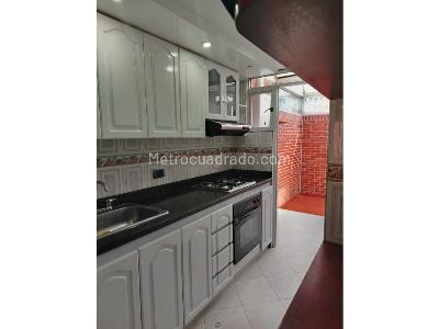 Casa de 3 alcobas en venta en 20 De Julio, Chía, 83 m² · foto 8 de 20