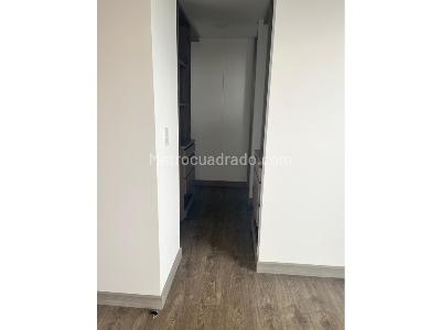 Apartamento de 3 alcobas en arriendo en La Esmeralda, Bogotá, 163 m² · foto 5 de 14