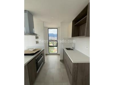 Apartamento de 3 alcobas en arriendo en La Esmeralda, Bogotá, 163 m² · foto 6 de 14