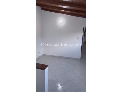 Apartamento en venta en Quinta Paredes, Bogotá · foto 7 de 17
