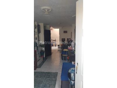 Casa de 4 alcobas en venta en Bavaria, Bogotá, 72 m² · foto 4 de 14