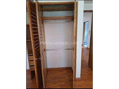 Apartamento de 2 alcobas en arriendo en Ciudad Salitre Oriental, Bogotá, 65 m² · foto 11 de 19
