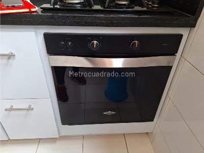 Apartamento de 2 alcobas en arriendo en Ciudad Salitre Oriental, Bogotá, 65 m² · foto 6 de 19