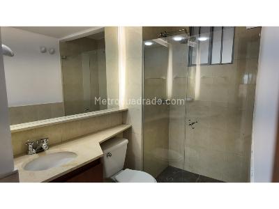 Apartamento de 2 alcobas en arriendo en Ciudad Salitre Occidente, Bogotá, 74 m² · foto 8 de 12