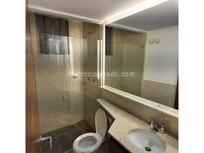 Apartamento de 2 alcobas en arriendo en Ciudad Salitre Occidente, Bogotá, 74 m² · foto 9 de 12