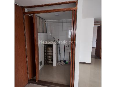 Apartamento de 2 alcobas en arriendo en Ciudad Salitre Occidente, Bogotá, 74 m² · foto 12 de 12