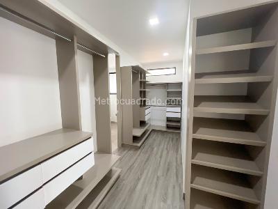 Apartamento de 3 alcobas en venta en Pinares De San Martin, Pereira, 360 m² · foto 14 de 19