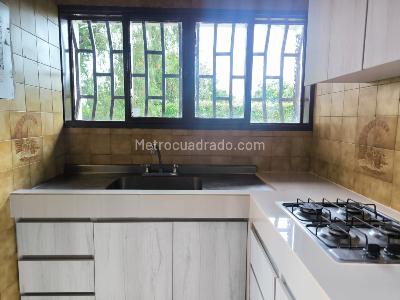 Casa de 3 alcobas en venta en El Crucero, Pereira, 280 m² · foto 12 de 15
