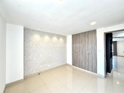 Apartamento en venta en Maraya, Pereira · foto 4 de 14