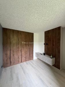 Apartamento de 2 alcobas en venta en Poblado I, Pereira, 40 m² · foto 3 de 9