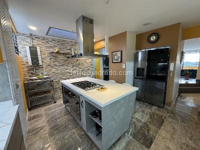 Apartamento de 3 alcobas en venta en Av, Pereira, 230 m² · foto 8 de 20