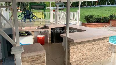 Casa en venta en Cerritos, Pereira · foto 10 de 17