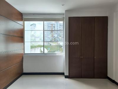 Casa de 3 alcobas en venta en Pinares, Pereira, 246 m² · foto 8 de 16