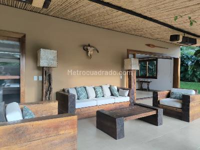 Casa de 4 alcobas en venta en Malabar, Pereira · foto 12 de 19