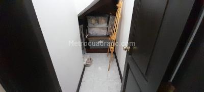Casa de 3 alcobas en venta en Pinares, Pereira, 285 m² · foto 8 de 9