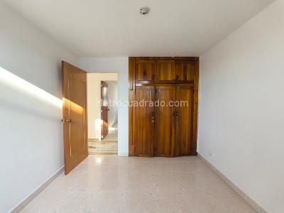 Apartamento en venta en Centro, Pereira · foto 10 de 20