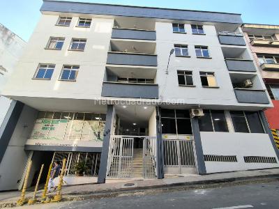 Apartamento en venta en Centro, Pereira · foto 2 de 20