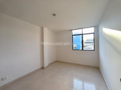 Apartamento en venta en Centro, Pereira · foto 8 de 20