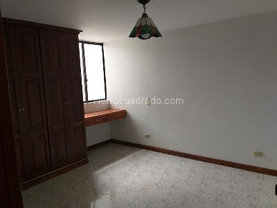 Apartamento de 3 alcobas en venta en Pinares De San Martin, Pereira, 117 m² · foto 6 de 20