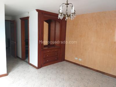 Apartamento de 3 alcobas en venta en Pinares De San Martin, Pereira, 117 m² · foto 8 de 20