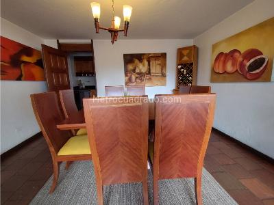 Apartamento de 3 alcobas en venta en Lindaraja, Bogotá, 145 m² · foto 7 de 19