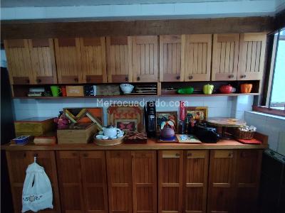 Apartamento de 3 alcobas en venta en Lindaraja, Bogotá, 145 m² · foto 11 de 19