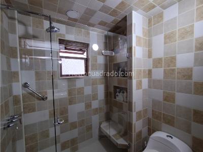 Apartamento de 3 alcobas en venta en Lindaraja, Bogotá, 145 m² · foto 19 de 19
