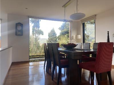 Casa de 4 alcobas en venta en Niza, Bogotá, 243 m² · foto 5 de 19