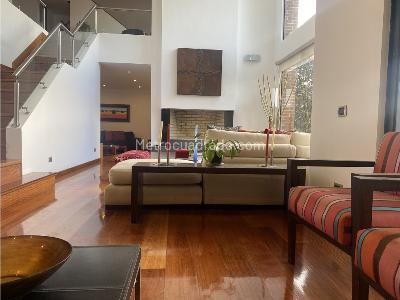 Casa de 4 alcobas en venta en Niza, Bogotá, 243 m² · foto 14 de 19