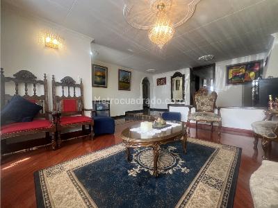 Casa de 4 alcobas en venta en Niza, Bogotá, 249 m² · foto 6 de 20