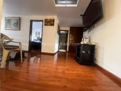 Casa de 4 alcobas en venta en Niza, Bogotá, 249 m² · foto 8 de 20