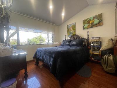 Casa de 4 alcobas en venta en Niza, Bogotá, 249 m² · foto 10 de 20