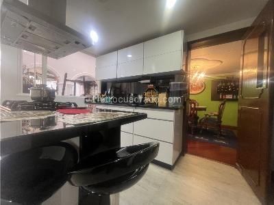 Casa de 4 alcobas en venta en Niza, Bogotá, 249 m² · foto 13 de 20