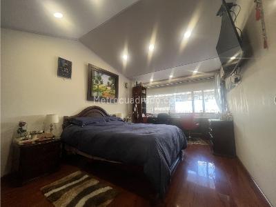 Casa de 4 alcobas en venta en Niza, Bogotá, 249 m² · foto 14 de 20
