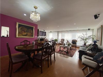 Apartamento en venta en Chico, Bogotá · foto 2 de 18
