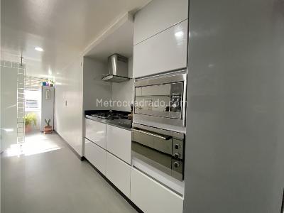 Apartamento en venta en Chico, Bogotá · foto 10 de 18