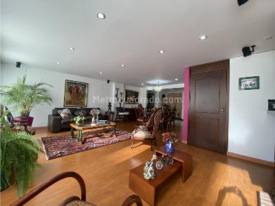 Apartamento en venta en Chico, Bogotá · foto 14 de 18