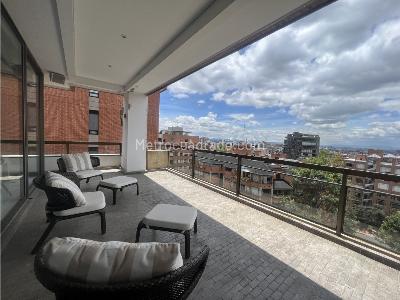Apartamento de 4 alcobas en venta en Los Rosales, Bogotá, 660 m² · foto 6 de 20