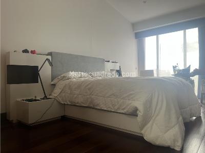Apartamento de 4 alcobas en venta en Los Rosales, Bogotá, 660 m² · foto 18 de 20