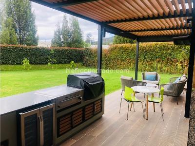 Casa de 3 alcobas en venta en La Calera, La Calera, 250 m² · foto 19 de 20