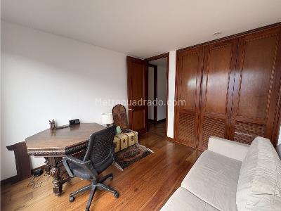 Apartamento en venta en Chico, Bogotá · foto 10 de 20
