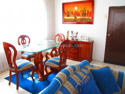 Casa de 5 alcobas en venta en Versalles, Bogotá, 300 m² · foto 2 de 20