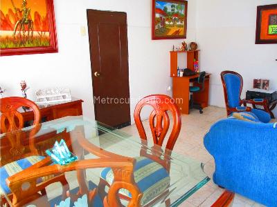 Casa de 5 alcobas en venta en Versalles, Bogotá, 300 m² · foto 5 de 20